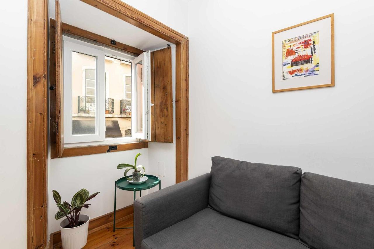 Typical Portuguese Apartment In Sao Bento Lisboa Εξωτερικό φωτογραφία